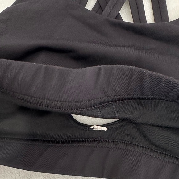 Lululemon All Sport Bra 3 Strap - Picture 6 of 9